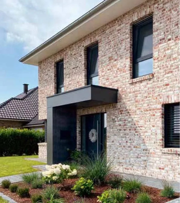 Облицовочный кирпич GEESTBRAND Пестро-белый (bunt- weiß) ручн.форм. (handform), 240x115x71 мм, Röben, изобр. 3