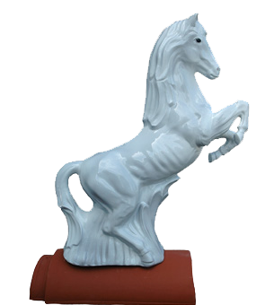 Декоративный элемент на кровлю Конь классический, белый, глазурь, Purr-Keramik